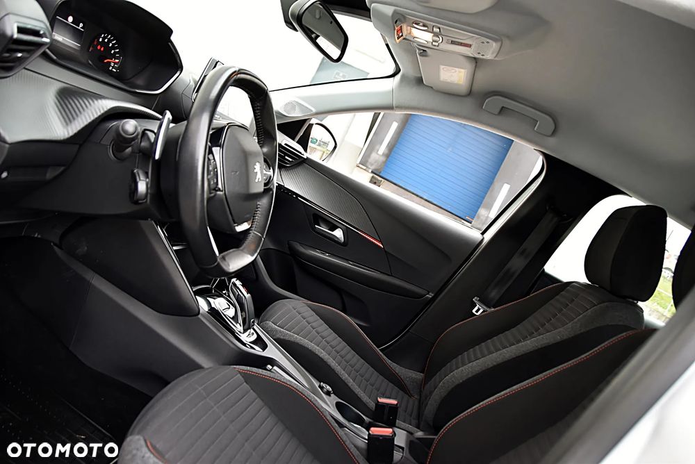 Peugeot 208 1.2 PureTech Allure Pack S&S EAT8 - 18
