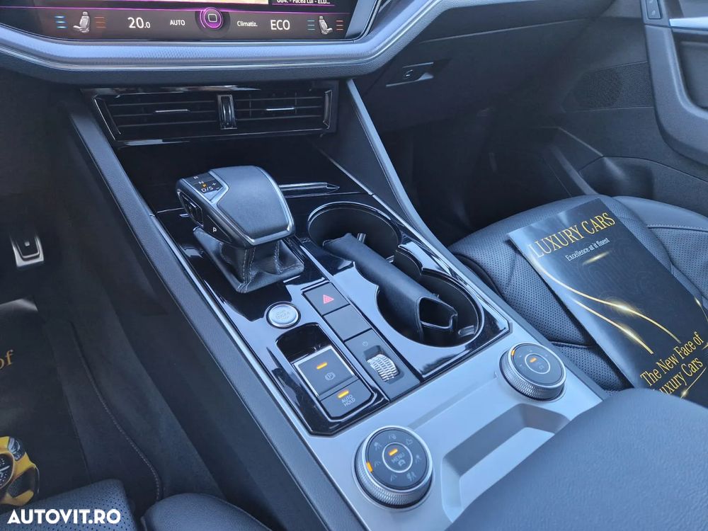 Volkswagen Touareg 3.0 V6 TDI SCR 4Motion Automatik R-Line - 17