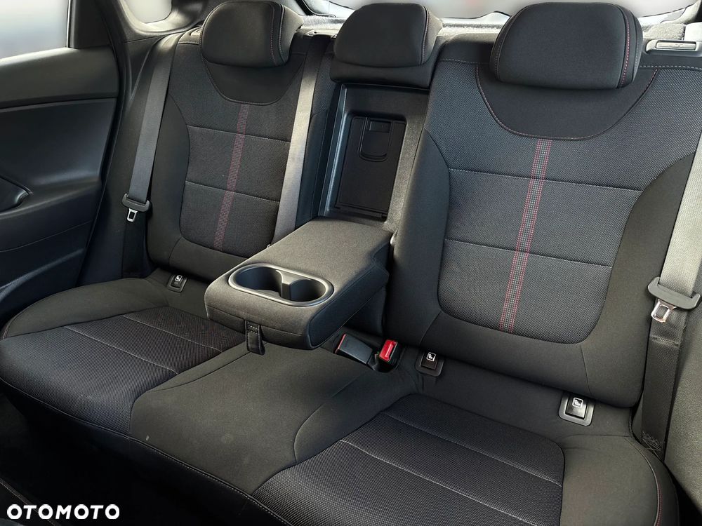 Hyundai i30 1.5 T-GDI 48V-Hybrid N-Line - 16