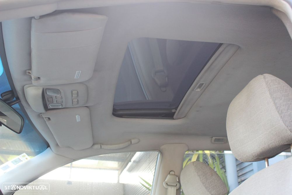 Hyundai Trajet 2.0 CRDi GL - 7