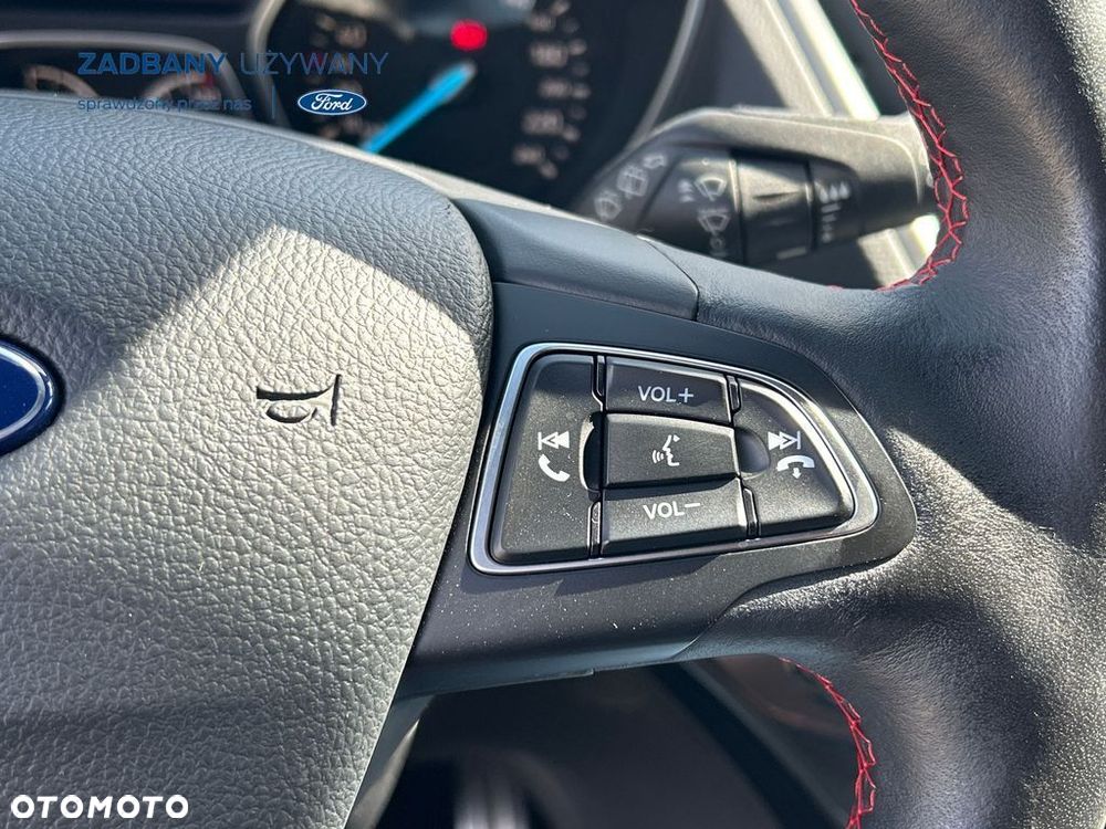 Ford Kuga - 15