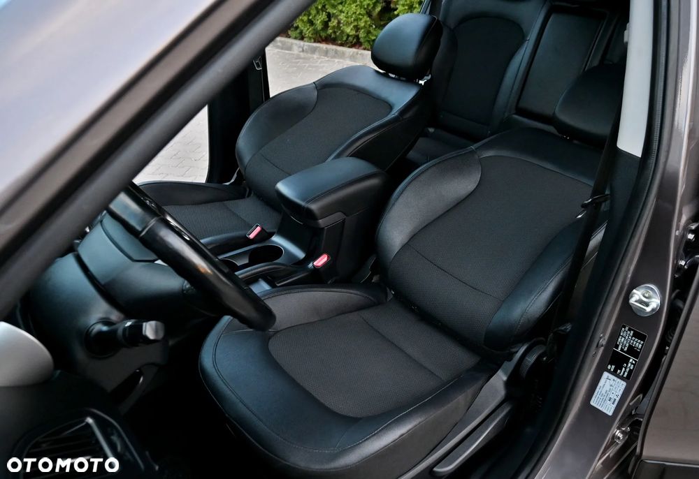 Hyundai ix35 2.0 CRDi Premium 4WD - 30