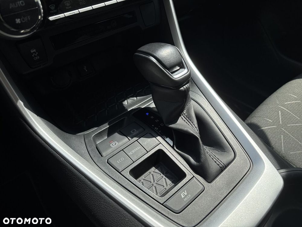 Toyota RAV4 2.5 Hybrid Active 4x2 - 29
