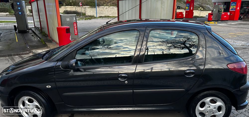 Peugeot 206 1.1 XT - 13