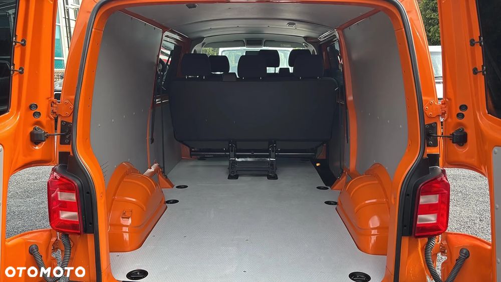 Volkswagen Transporter - 7