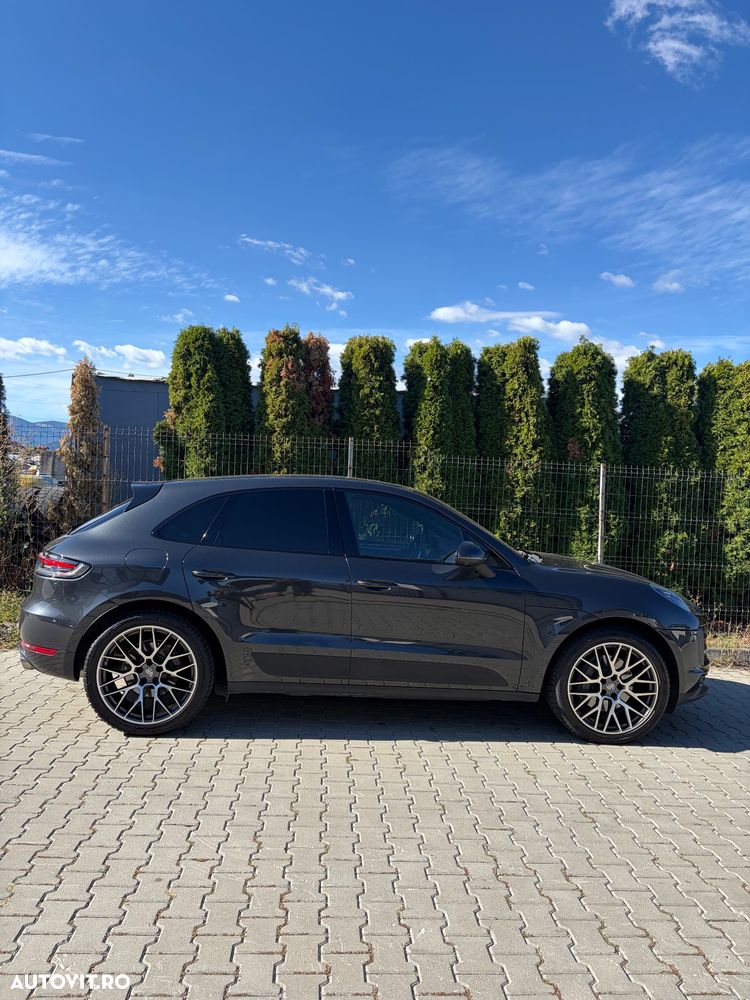 Porsche Macan - 5