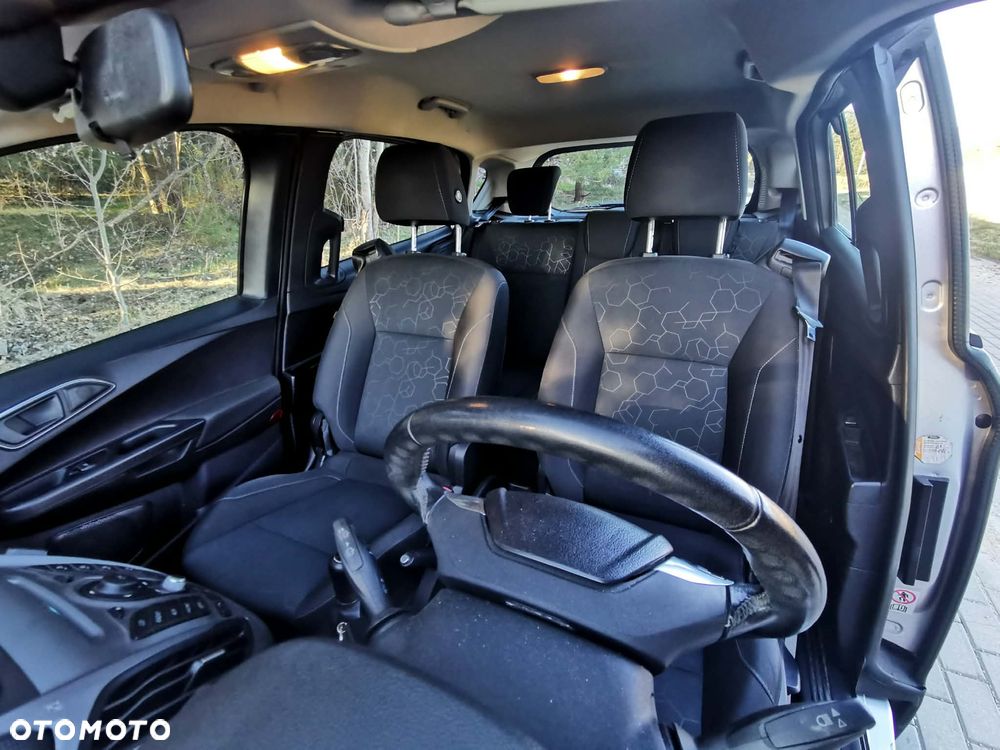 Ford B-MAX - 22