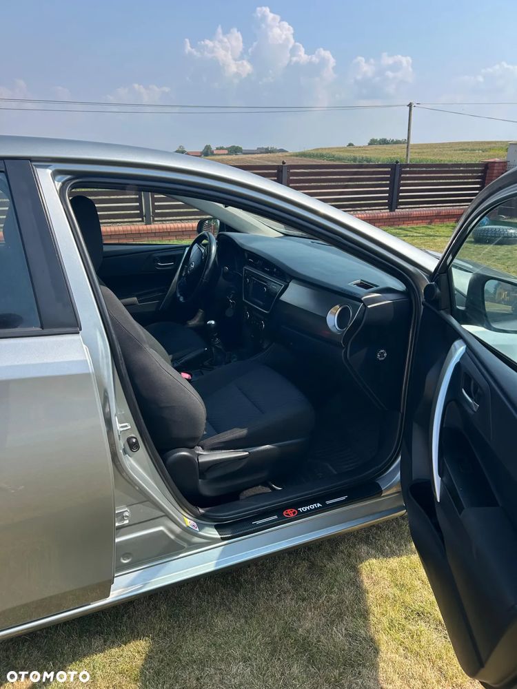 Toyota Auris - 9