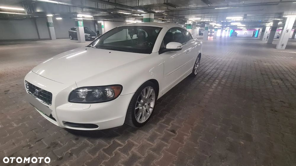 Volvo C70 2.0D Powershift Summum - 5