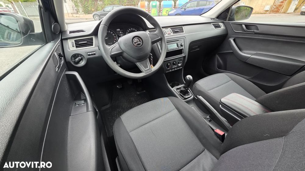 Skoda RAPID - 11