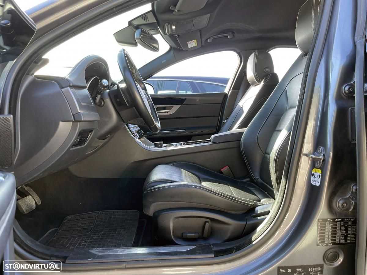 Jaguar XF E-Performance Aut. R-Sport - 16