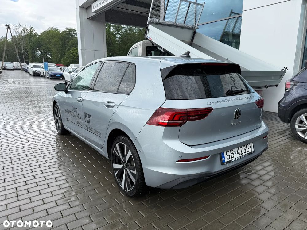 Volkswagen Golf 1.5 eTSI mHEV Life Plus DSG - 4