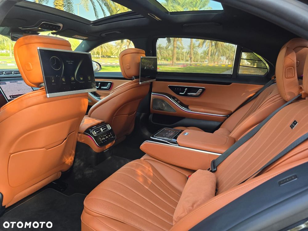 Mercedes-Benz Klasa S 500 4Matic L 9G-TRONIC - 14