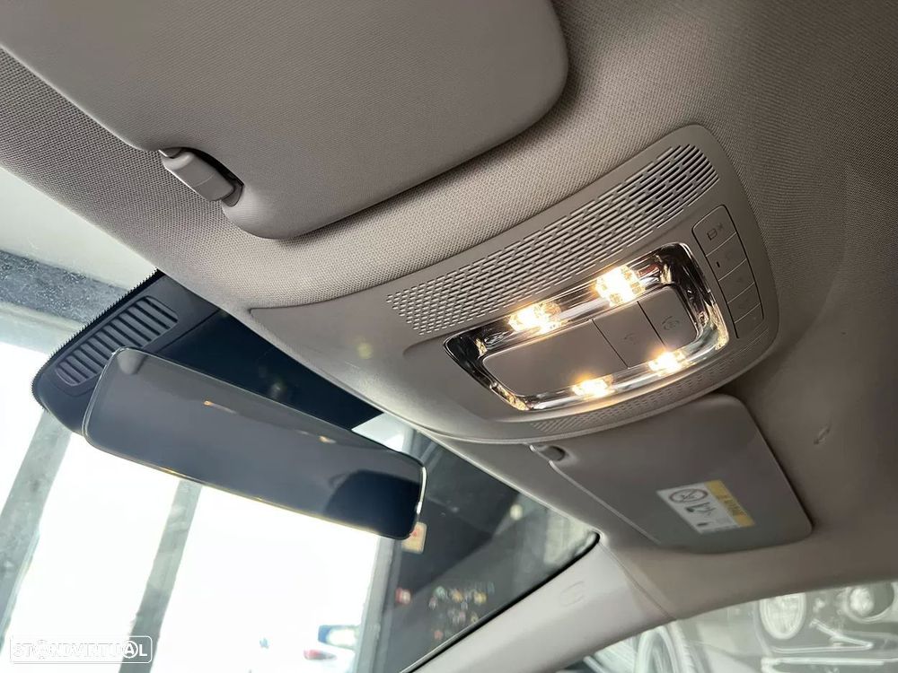 Mercedes-Benz A 180 Limousine d Business Solutions - 21