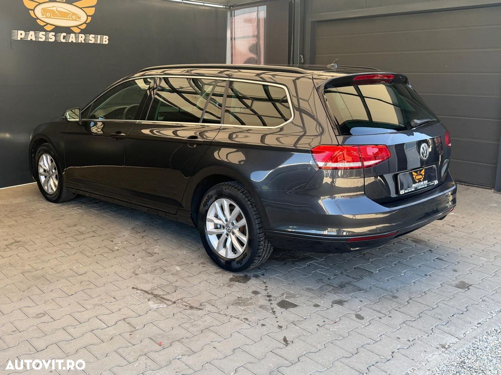 Volkswagen Passat 2.0 TDI SCR DSG Comfortline - 4