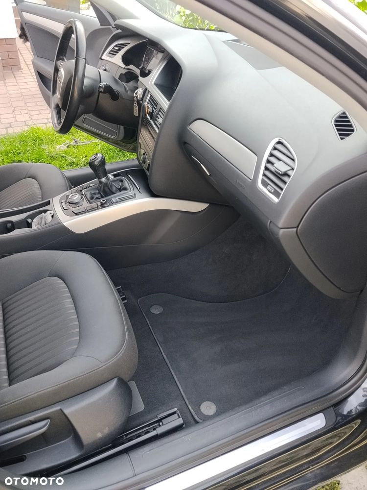 Audi A4 Avant 2.0 TDI DPF Ambition - 17