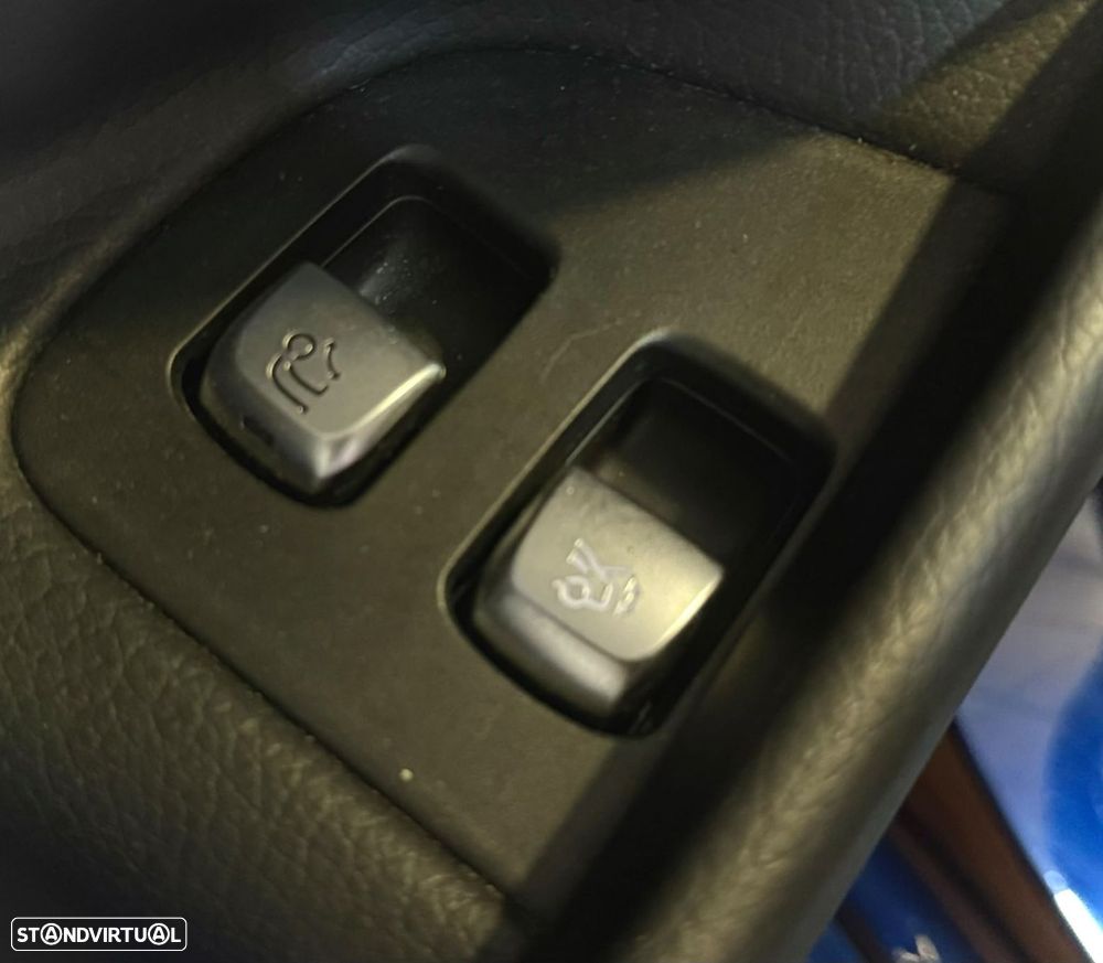 Mercedes-Benz E 300 - 36