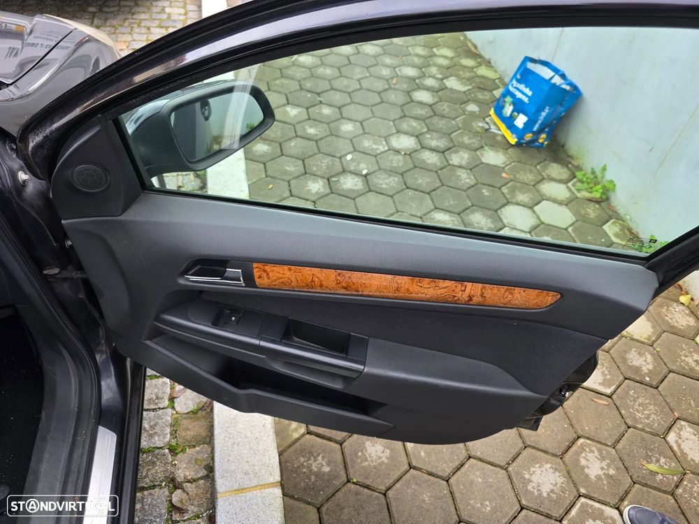 Opel Astra 1.3 CDTI Cosmo - 10