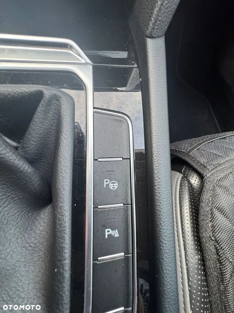 Volkswagen Arteon Shooting Brake 2.0 TDI SCR 4Motion DSG Elegance - 24