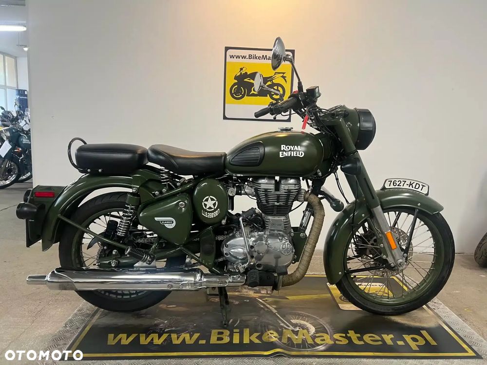 Royal Enfield Classic - 1