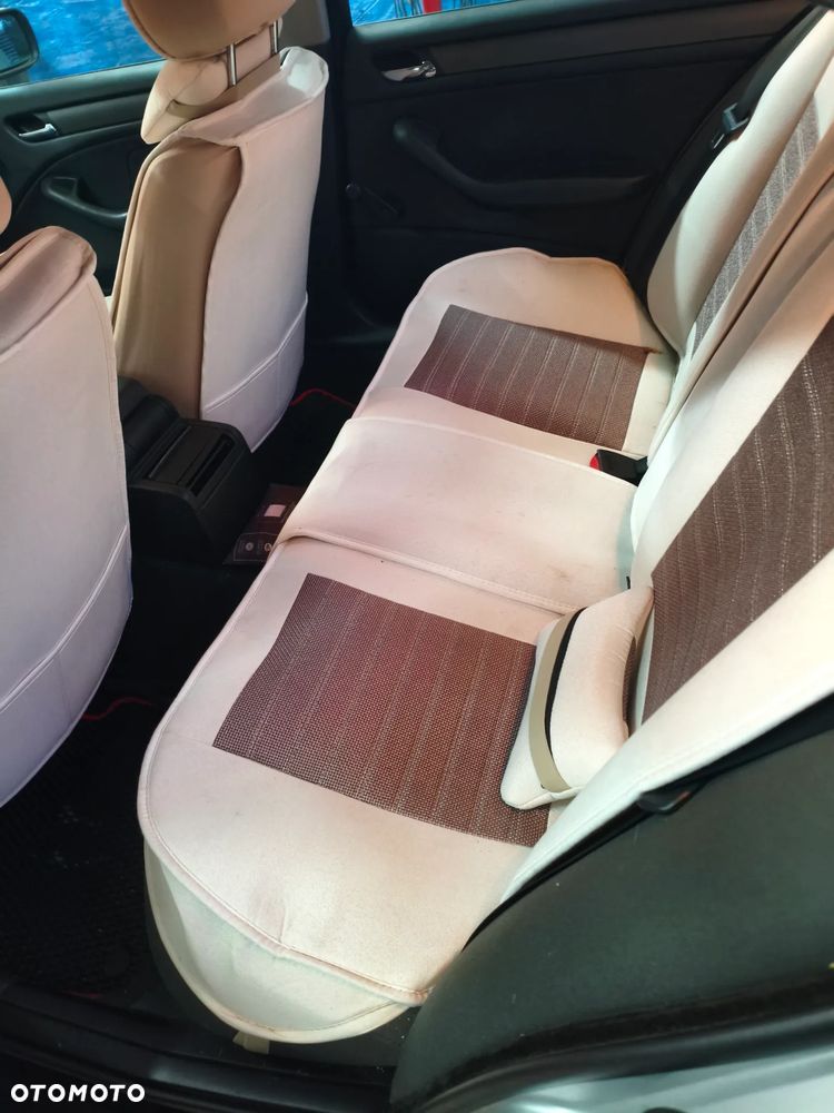 BMW Seria 3 320d - 9