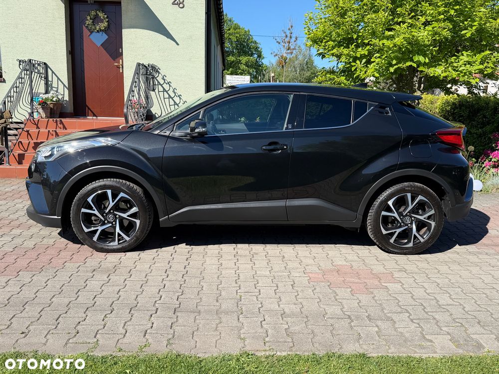 Toyota C-HR 1.2 Turbo Team Deutschland - 2