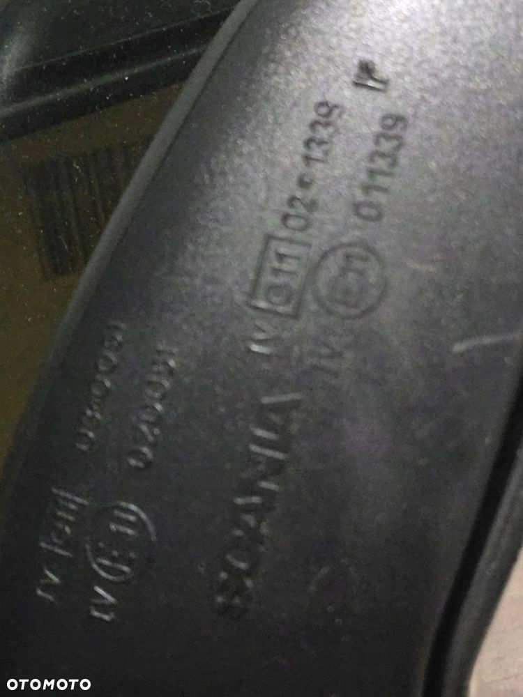 LUSTERKO PRAWE SCANIA R 1723519 - 2