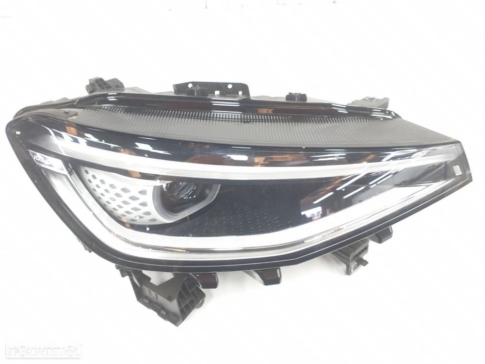 FAROL DIREITO VOLKSWAGEN ID.4 E21 - 1