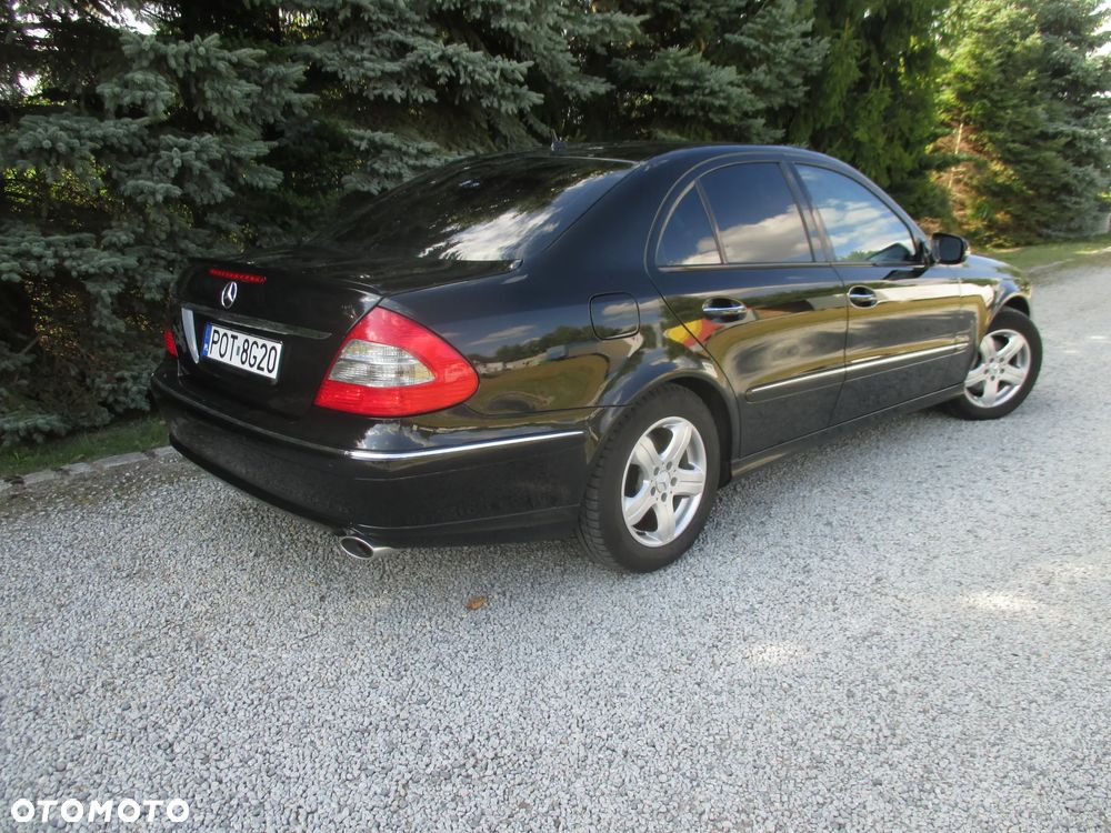 Mercedes-Benz Klasa E 320 CDI Avantgarde DPF Sport Edition AMG - 4