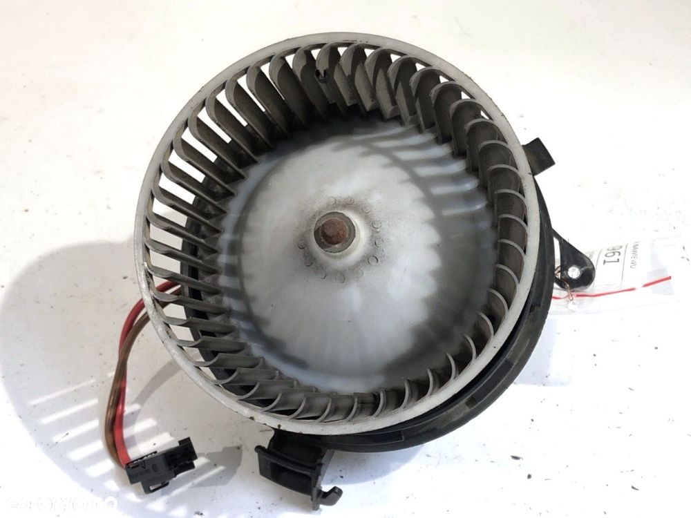 DMUCHAWA NAWIEWU  MERCEDES-BENZ KLASA E T-Model (S212) 2009 - 2016 E 200 CDI / BlueTEC (212.205, - 1