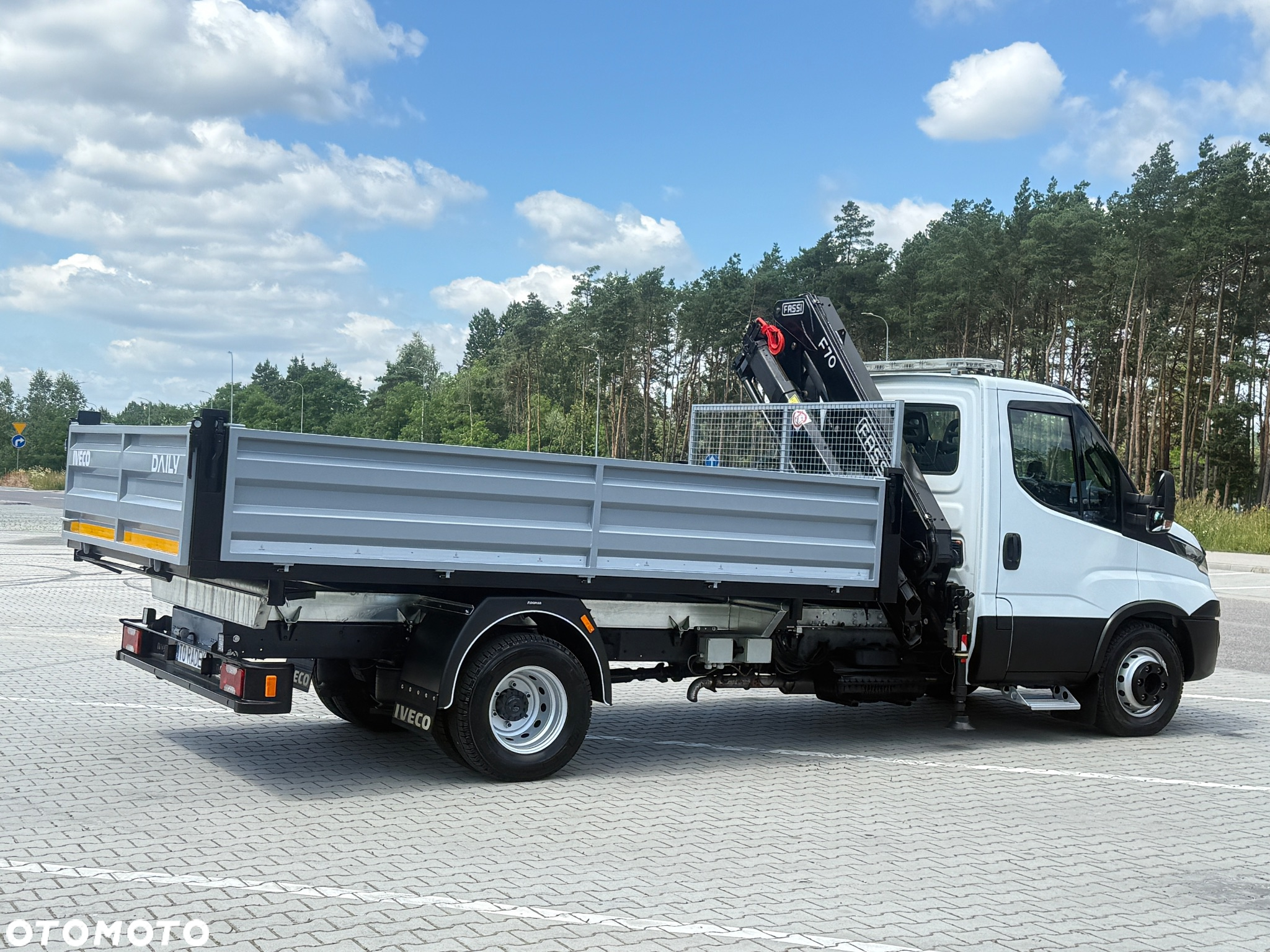 Iveco DAILY 72-180 3.0 HPI 180KM * HDS FASSI F70 * 3200 Udźwig * Wywrotka 3 Stronna * ŚWIETNY STAN! - 10