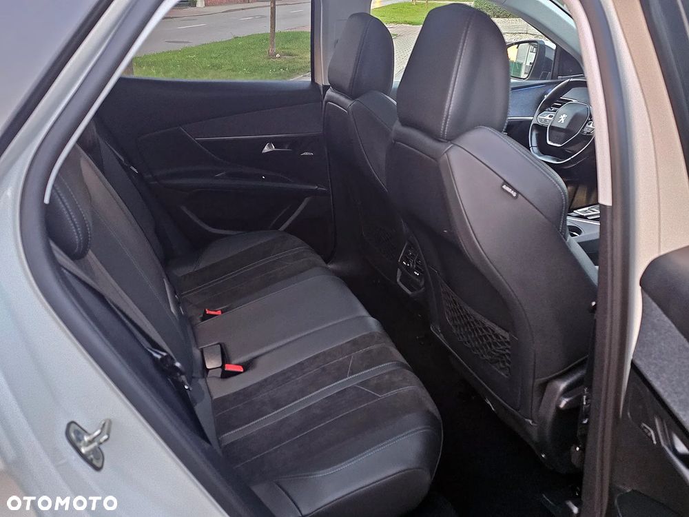 Peugeot 3008 PureTech 180 Stop & Start GPF EAT8 Crossway - 19