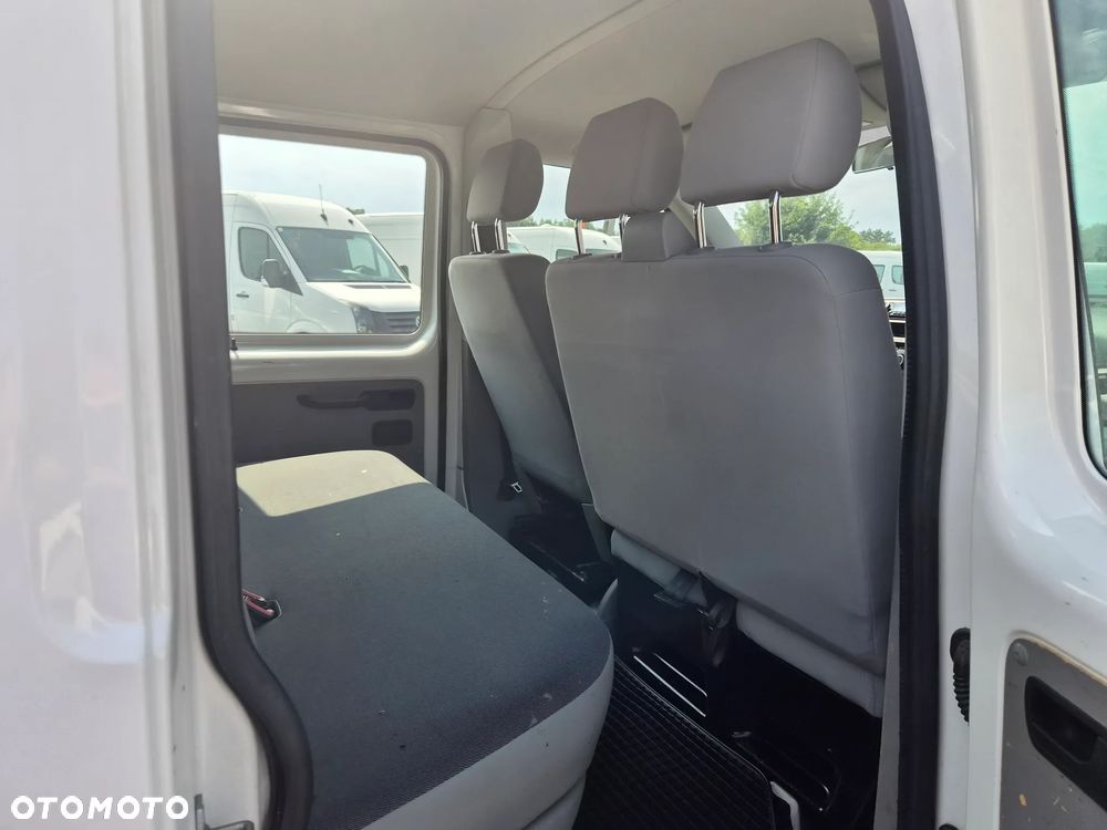 Volkswagen Transporter t5 lift doka klima skrzynia super stan - 9