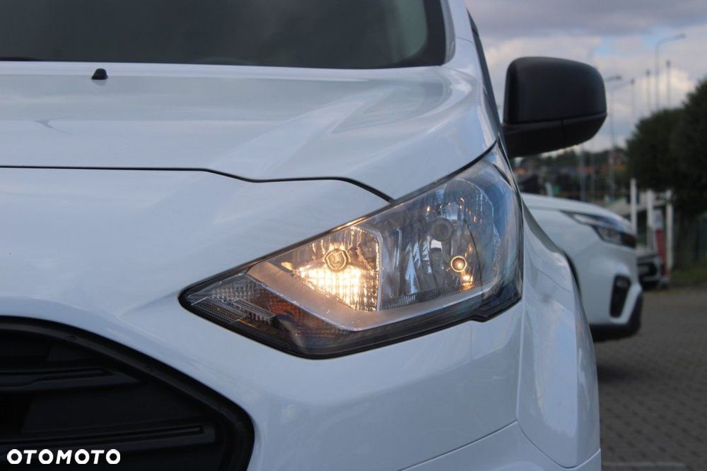 Ford transit-connect - 11