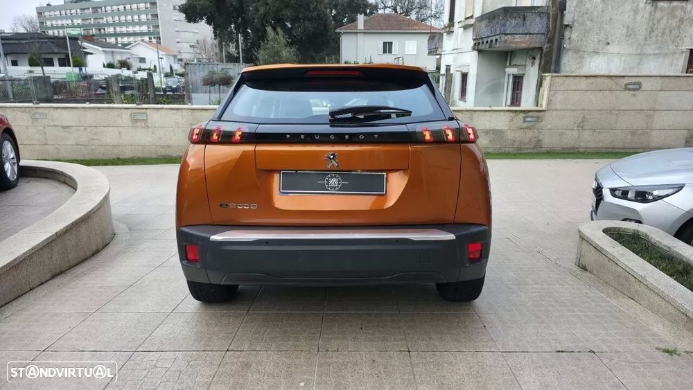 Peugeot e-2008 Active - 6