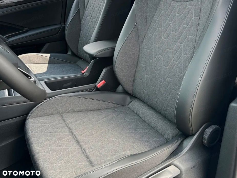 Volkswagen Tiguan - 8