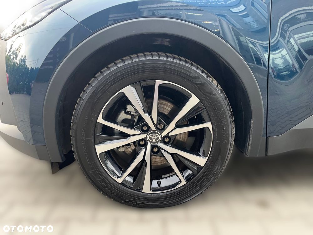 Toyota C-HR - 8