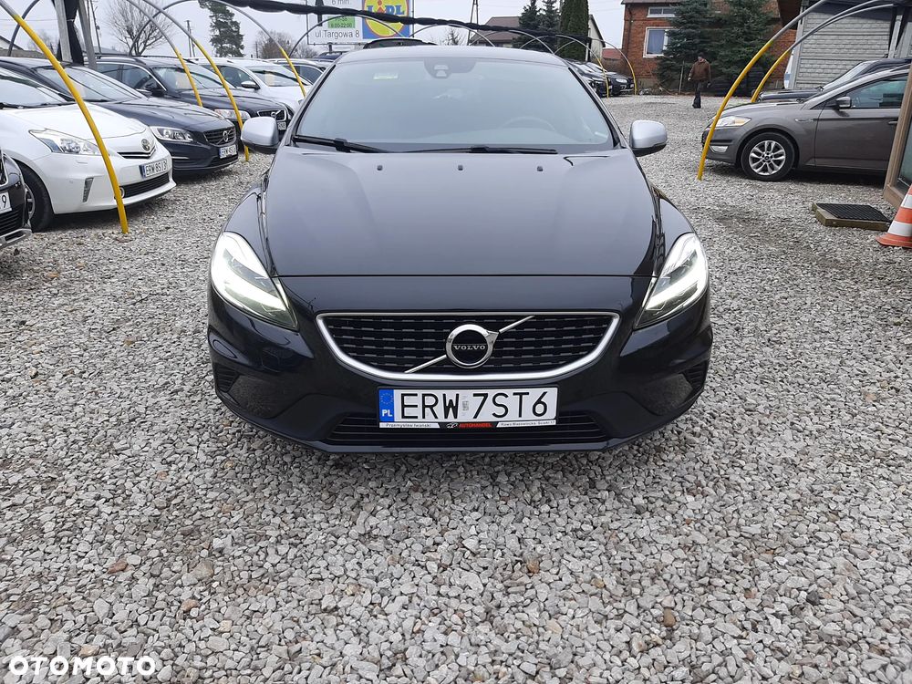 Volvo V40 D3 Geartronic RDesign - 8