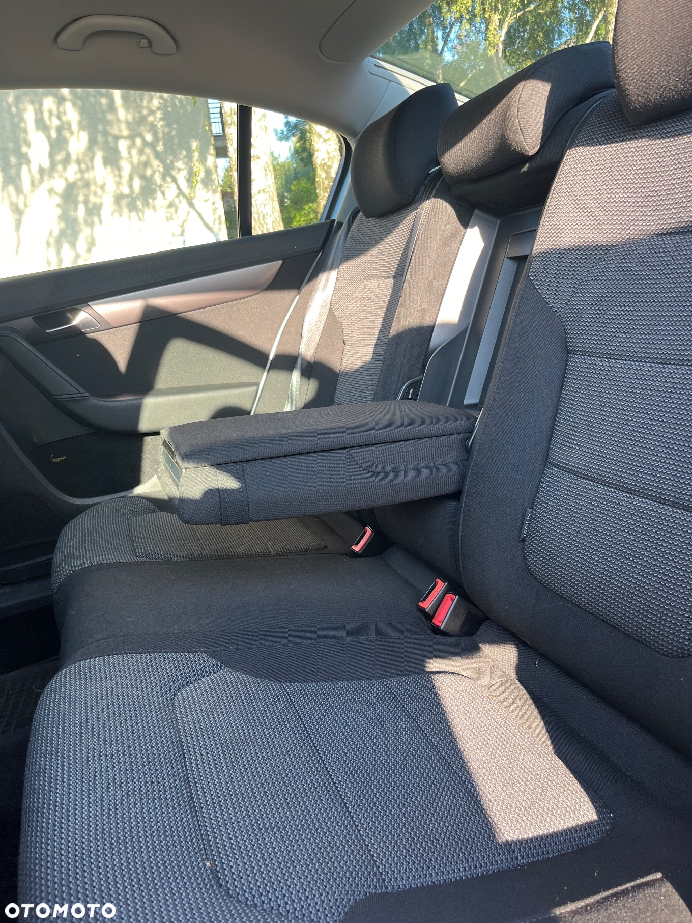 Volkswagen Passat - 18