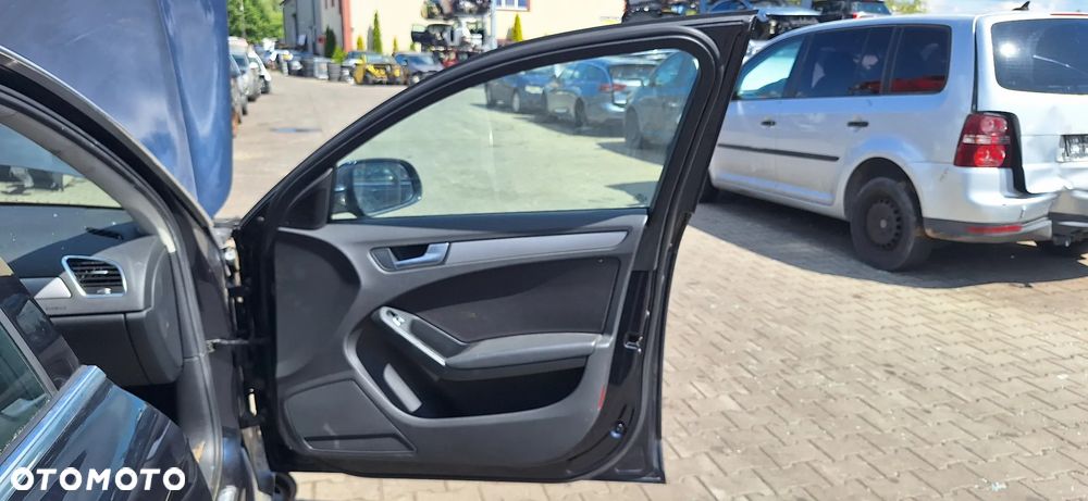 Audi A4 B8 Lift Drzwi Przód Przednie Prawe Kod Lakieru LX5R - 18