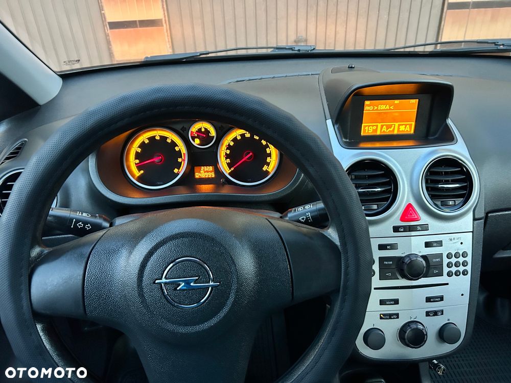 Opel Corsa - 2