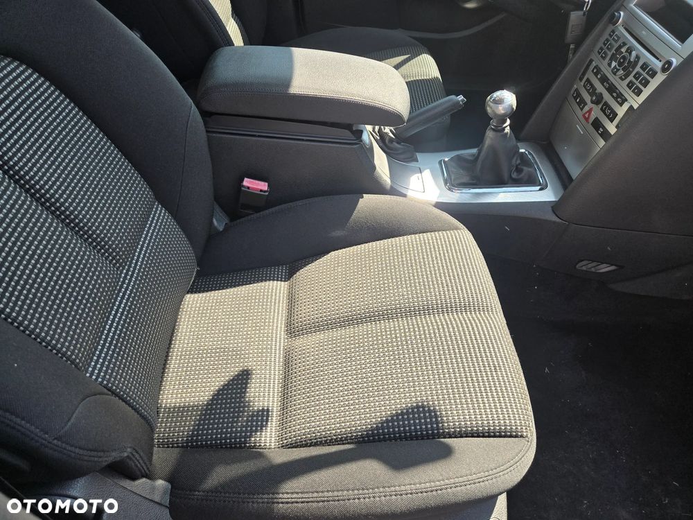 Peugeot 407 2.0 HDI SV Executive EU3 - 4