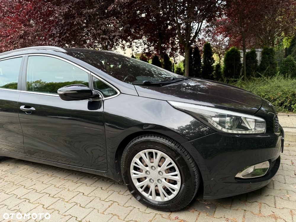 Kia Ceed Cee'd 1.6 GDI M - 3