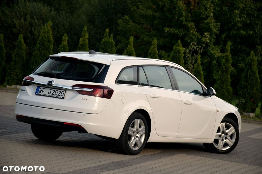 Opel Insignia - 10