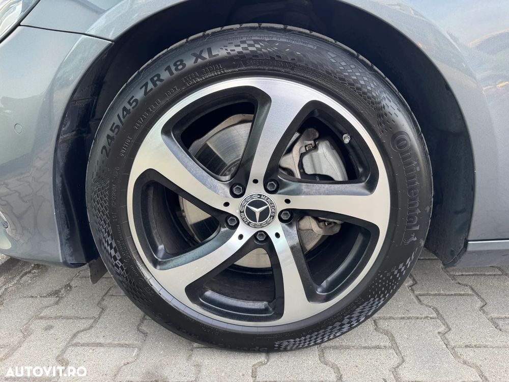 Mercedes-Benz E 220 d 9G-TRONIC Sportstyle Edition - 24