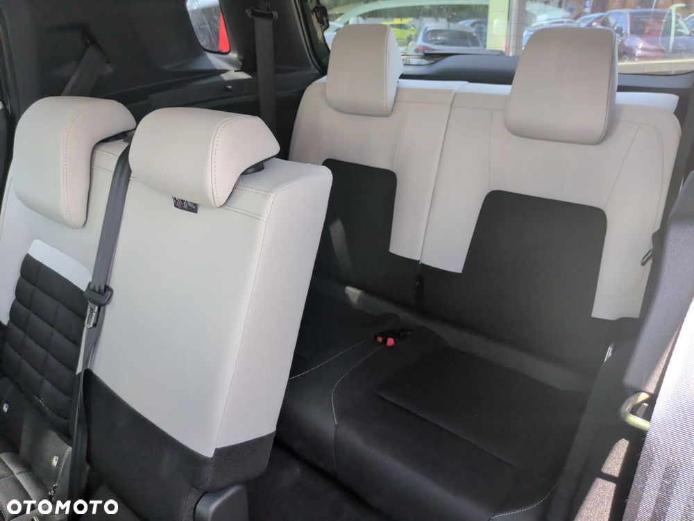 Citroën C3 Aircross Hybrid 145 ë-DSC6 MAX - 24