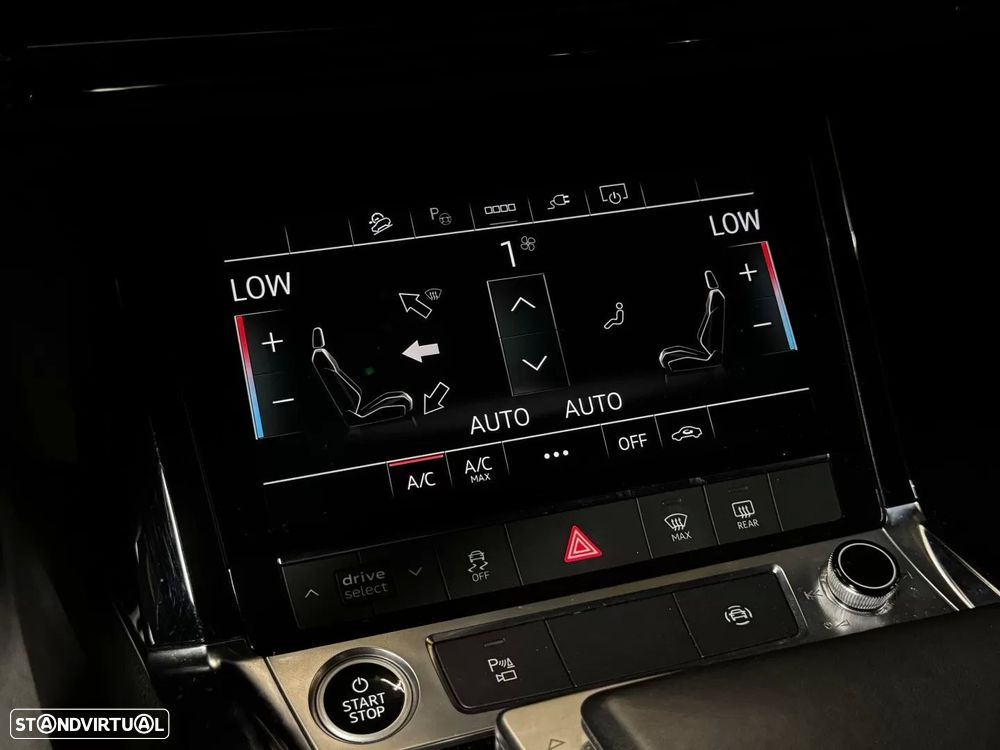 Audi e-tron 55 quattro S line - 35