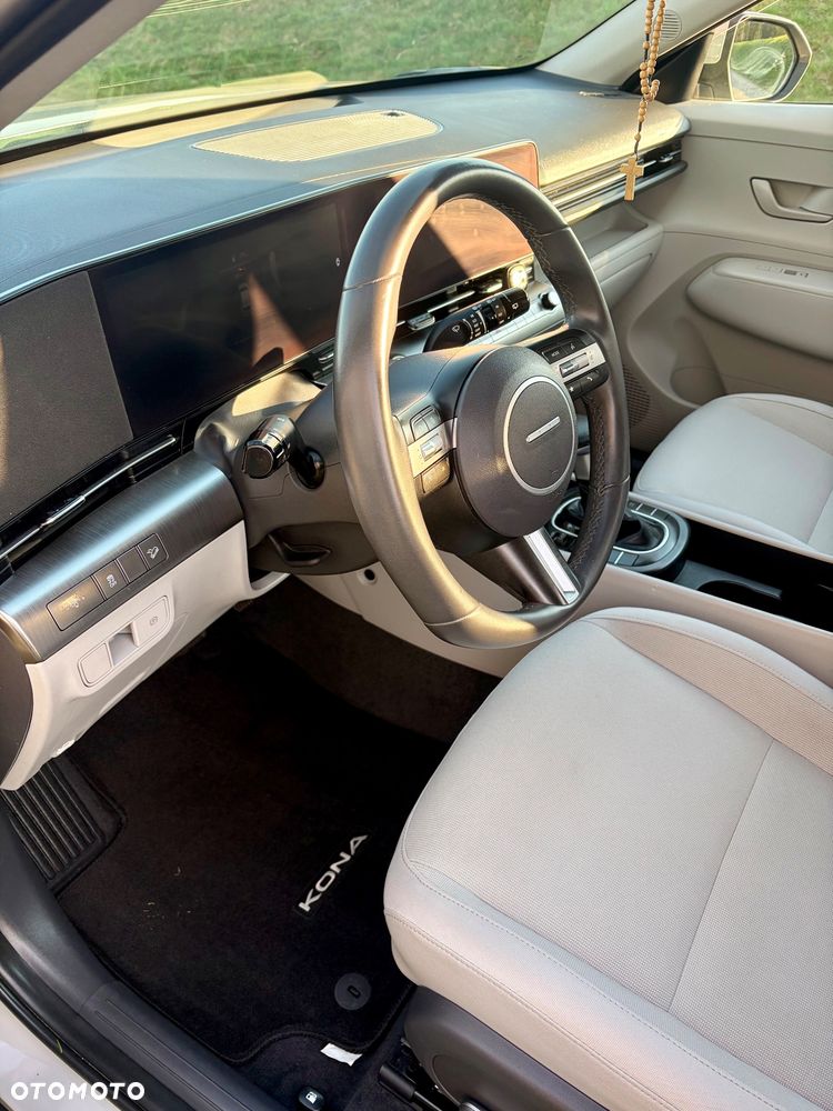 Hyundai Kona - 7