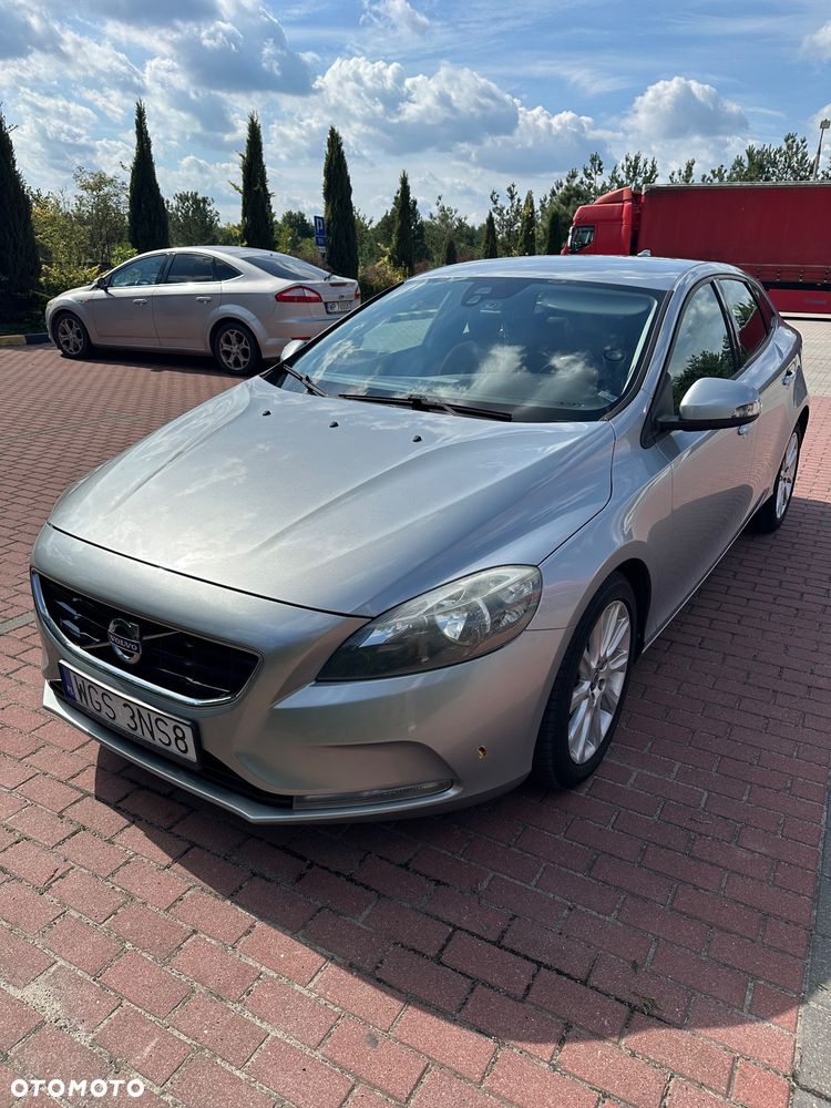 Volvo V40 D2 Momentum - 7