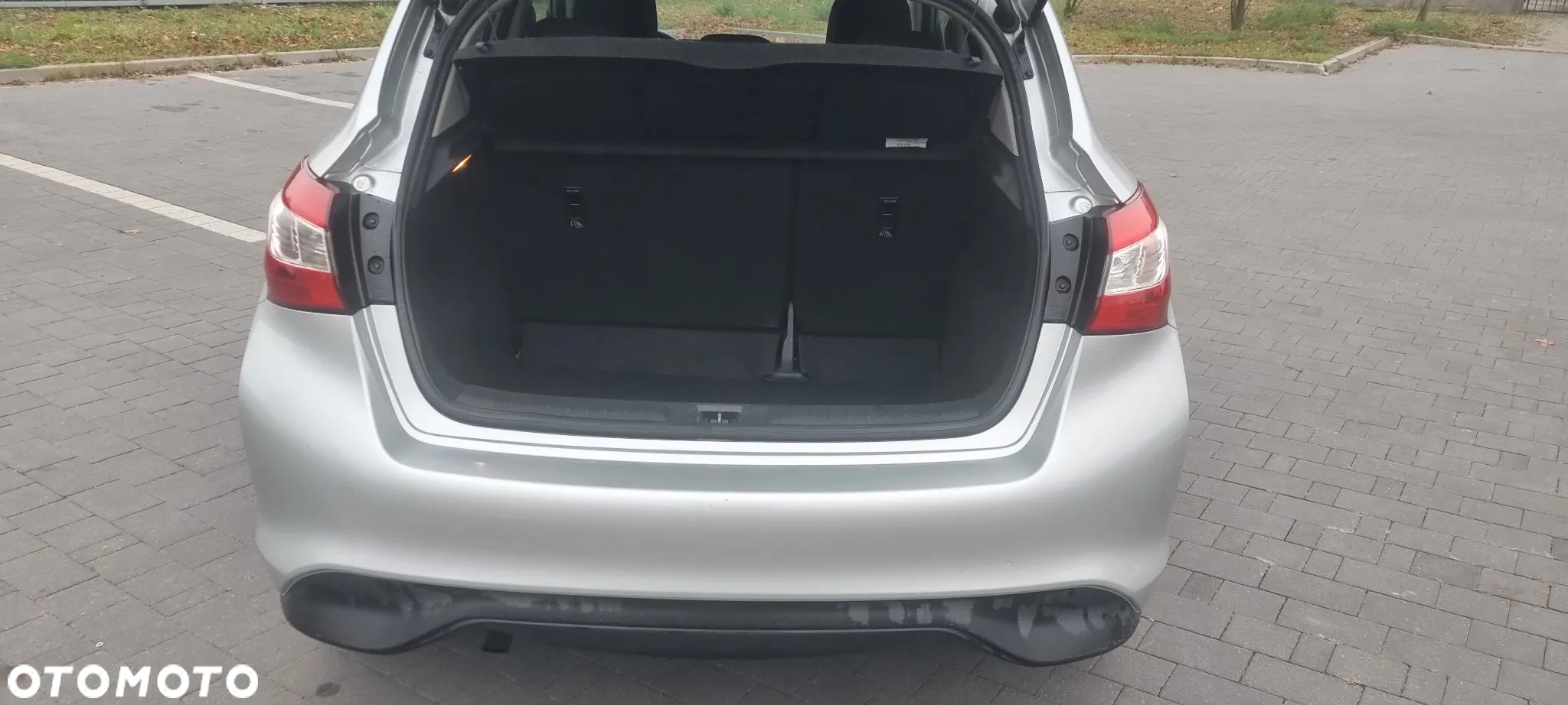 Nissan Pulsar 1.2 DIG-T Tekna - 24